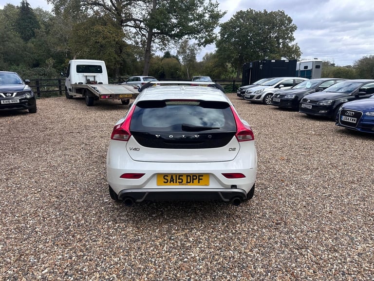 2015 Volvo V40 1.6 D2 R-Design Lux Powershift Euro 5 (s/s) 5dr HATCHBACK Diesel Automatic