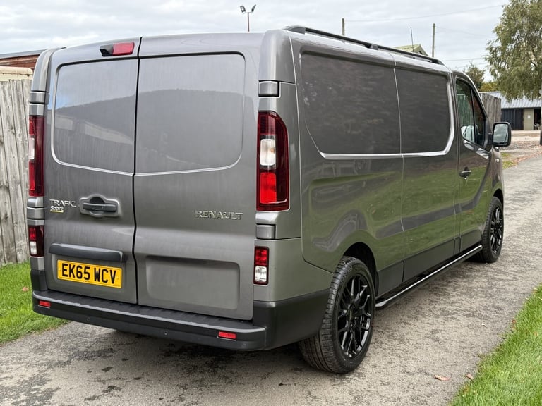 RENAULT TRAFIC 1.6 LL29 ENERGY dCi 140 Sport 2015