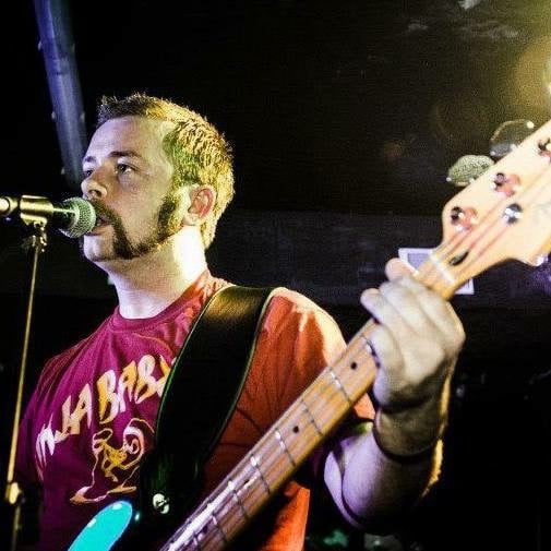 Bass player looking for new band