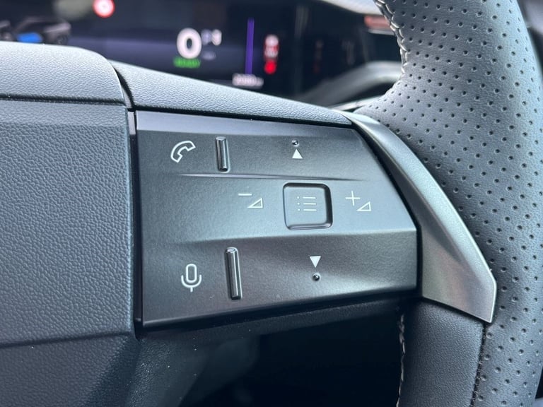  Vauxhall Grandland Electric 73kwh Gs Suv 5dr Electric Auto 213 Ps Electric