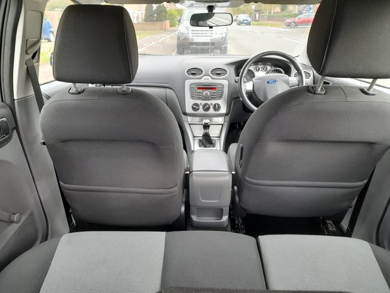 Ford, FOCUS, Hatchback, 2010, Manual, 1798 (cc), 5 doors