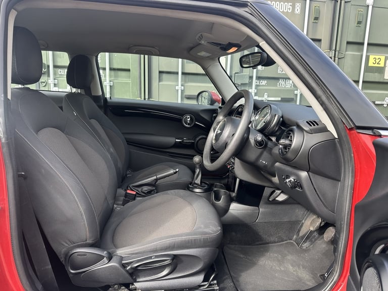 MINI HATCH 1.5 Cooper 3-Door Hatch 2014