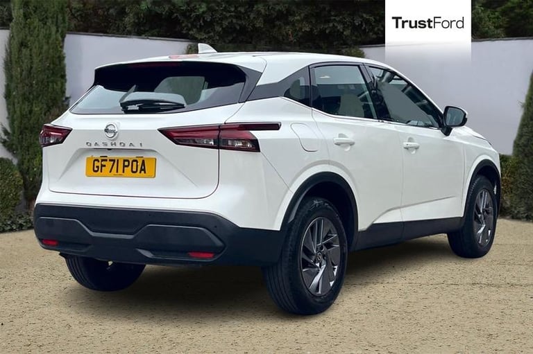 2022 Nissan Qashqai 1.3 DiG-T MH 158 Acenta Premium 5dr Xtronic HATCHBACK PETROL Automatic
