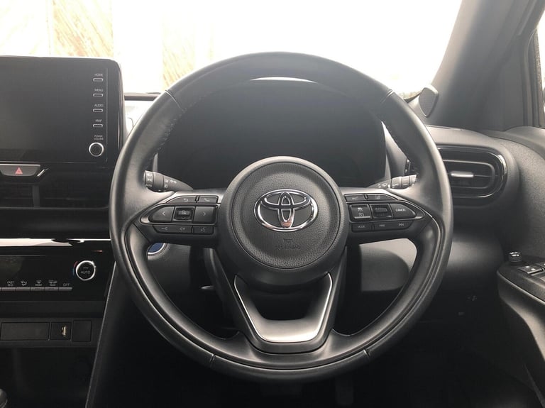 2021 Toyota Yaris 1.5 Hybrid Design 5dr CVT Estate Hybrid Automatic