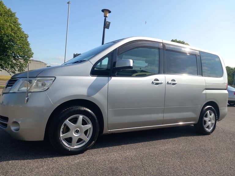 image for 2006 Nissan Serena 2.0 Automatic  MPV Petrol Automatic