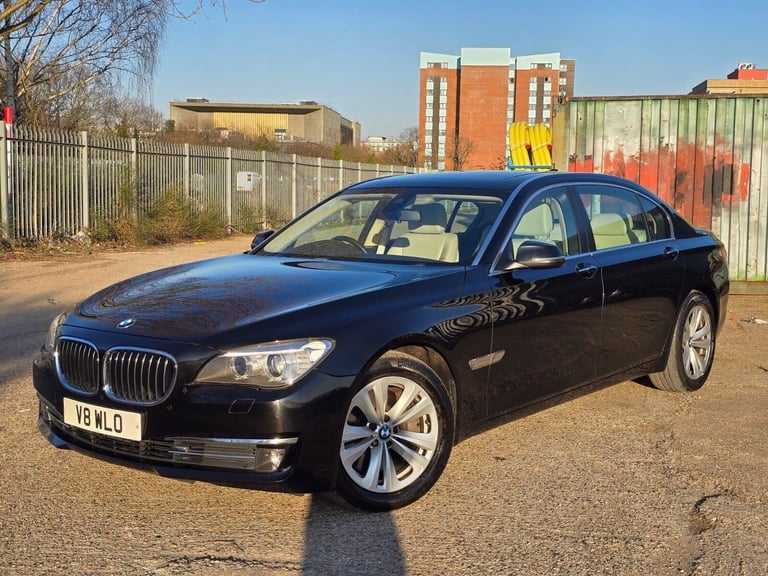 2013 BMW 7 Series 4.4 750Li V8 SE Auto Euro 5 (s/s) 4dr Saloon Petrol Automatic