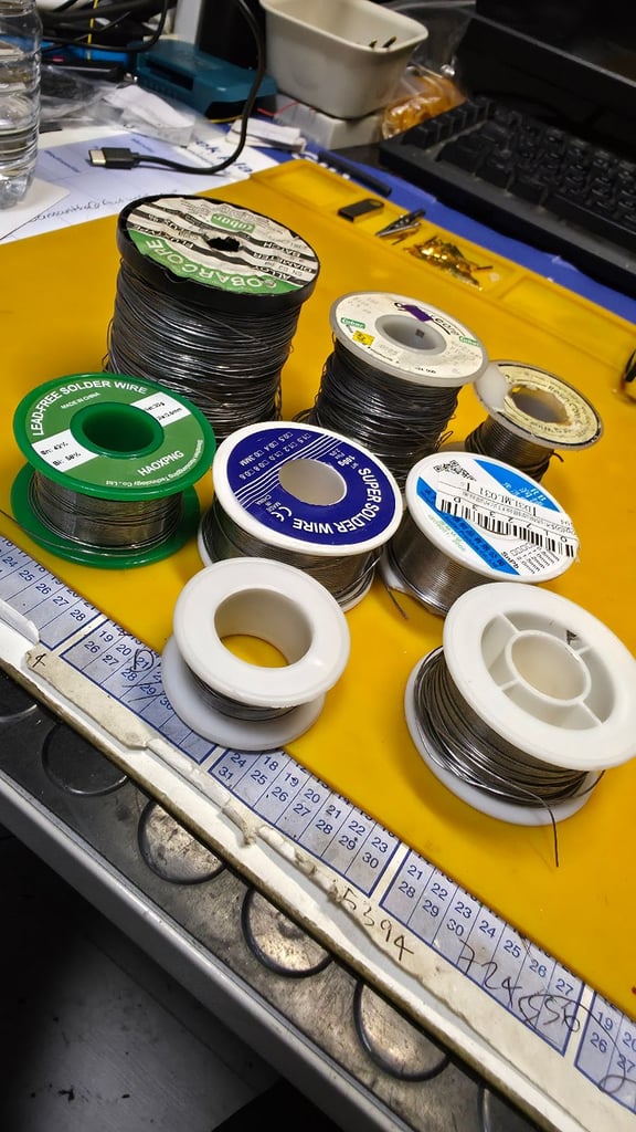 image for Solder wire, soldering wire rolls job lot