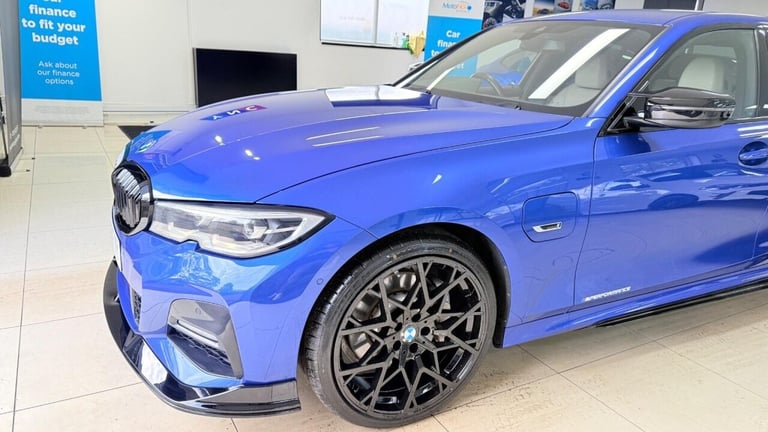 2022 BMW 3 Series 330e M Sport 4dr Step Auto SALOON PETROL/ELECTRIC Automatic