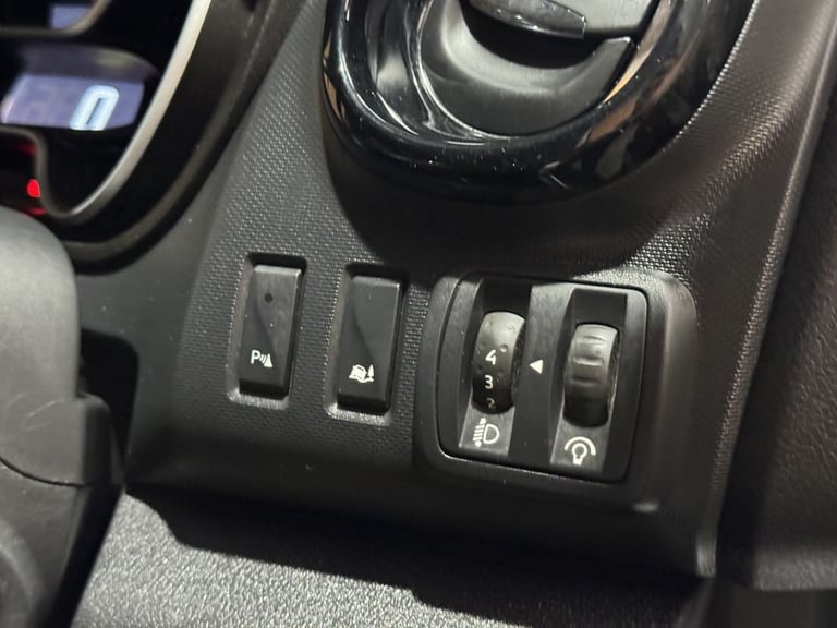 2016 Vauxhall Vivaro 1.6 CDTi 2900 BiTurbo ecoFLEX Sportive Crew Van Double Cab 5dr Diesel Manua ...