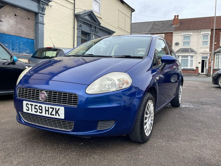 2009 Fiat Grande Punto 1.4 Active Auto Euro 4 3dr HATCHBACK Petrol Automatic