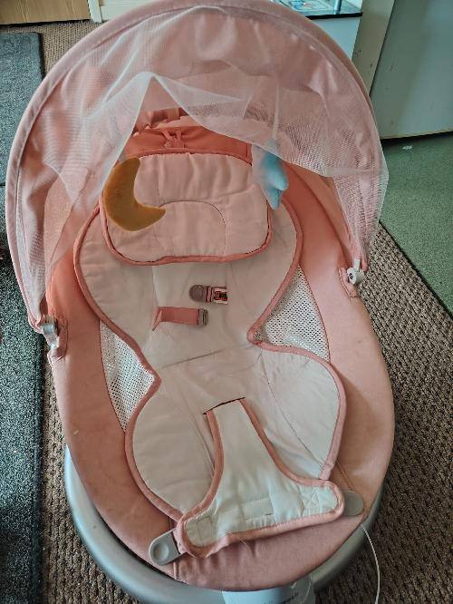 Baby swing 