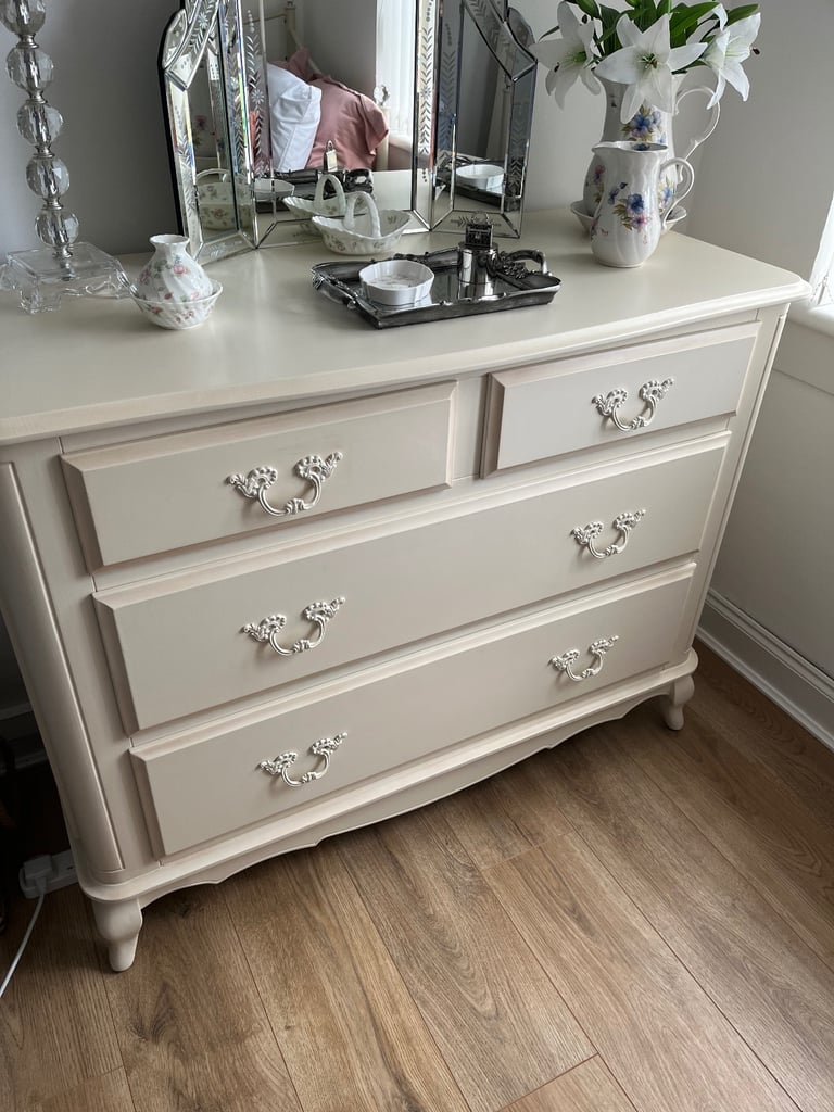 image for Laura Ashley drawers