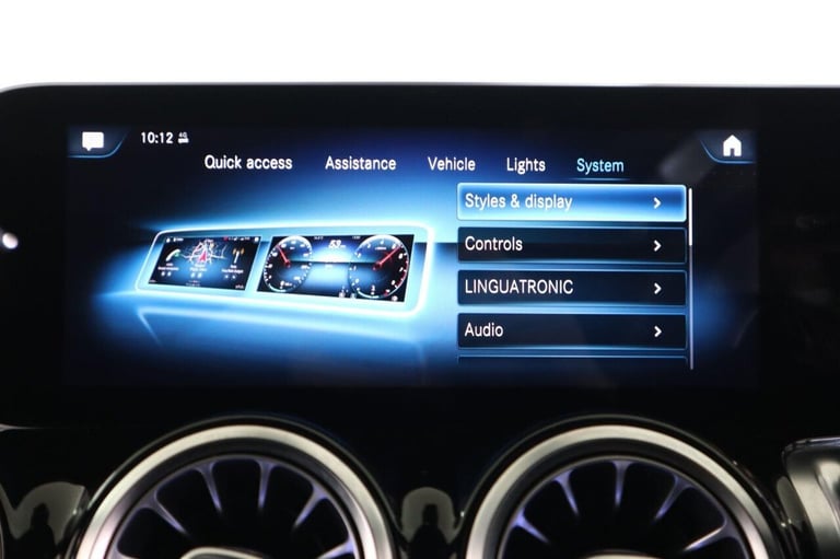 2020 Mercedes-Benz GLB 2.0 GLB220d AMG Line (Premium) 8G-DCT 4MATIC Euro 6 (s/s) 5dr ESTATE Diese...