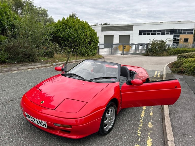 1990 Lotus Elan 1.6 2d 123 BHP-Fantastic Low Mileage Elan-5 Former Keepers-Supplied New By  Conve...