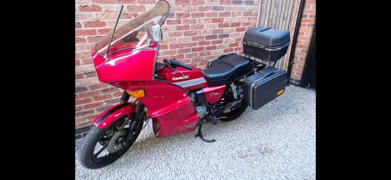 Kawasaki GT550 with Full Krauser Touring Gear