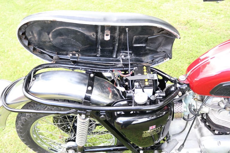 Triumph TR6 C TR 6 C Trophy 1968 Restored 6 years ago $1,000s spent *GORGEOUS*