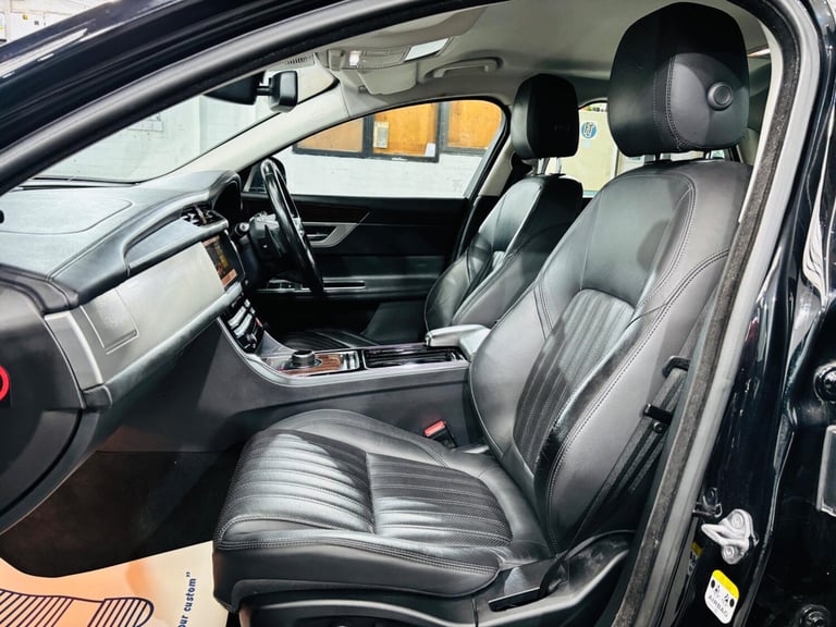 2018 Jaguar XF 2.0d Portfolio Auto AWD Euro 6 (s/s) 4dr SALOON Diesel Automatic
