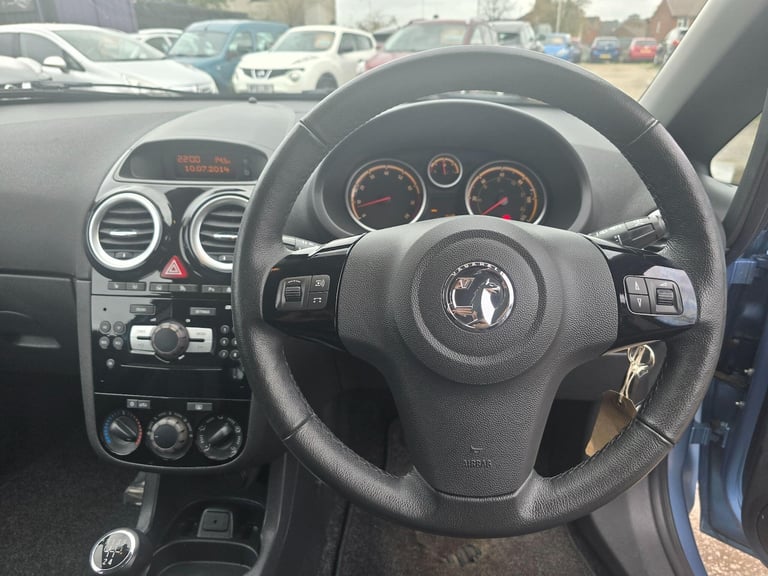 2015 Vauxhall Corsa 1.4 16V SE Euro 5 5dr HATCHBACK Petrol Manual