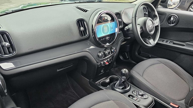 2022 MINI Countryman 1.5 Cooper Classic 5dr HATCHBACK PETROL Manual