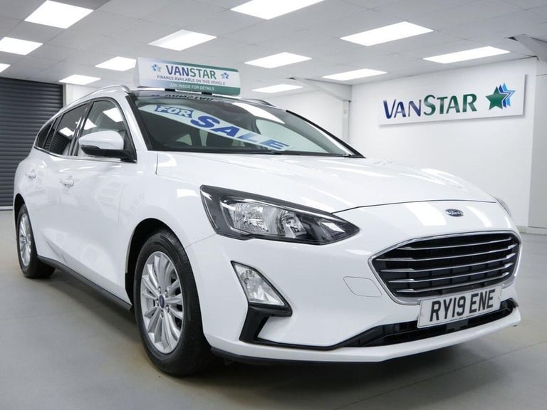 2019 FORD FOCUS 1.5 ECOBLUE 120 BHP TITANIUM EDITION ESTATE ( SUNROOF )