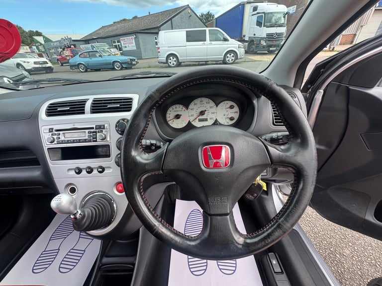 2005 Honda Civic 2.0 i-VTEC Type-R 3dr / 13 SERVICES / FACELIFT EP3 CIVIC