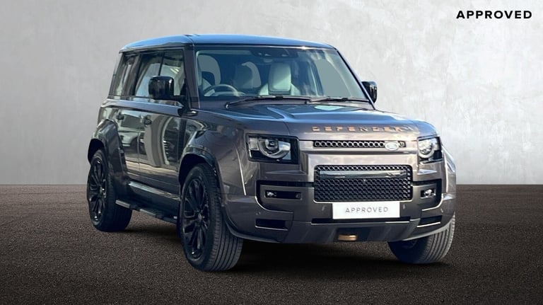 image for 2025 Land Rover Defender 4.4 P635 Octa 110 5dr Auto ESTATE PETROL Automatic