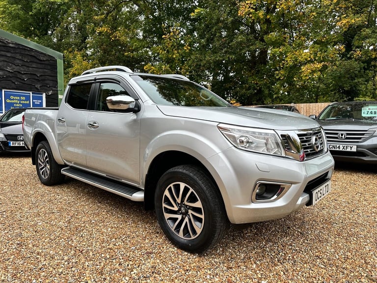2016 Nissan Navara Double Cab Pick Up Tekna 2.3dCi 190 4WD PICK UP DIESEL Manual