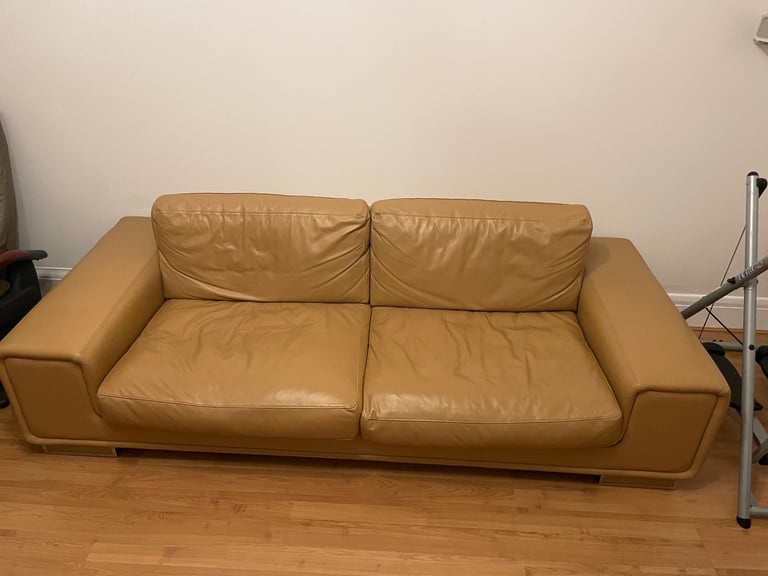 Sofa set (CasaNova), Tan