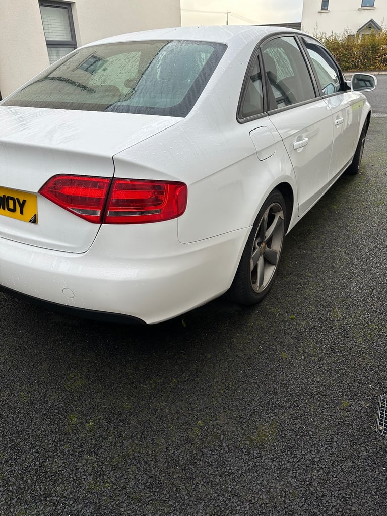 Audi, A4, Saloon, 2010, Manual, 1968 (cc), 4 doors