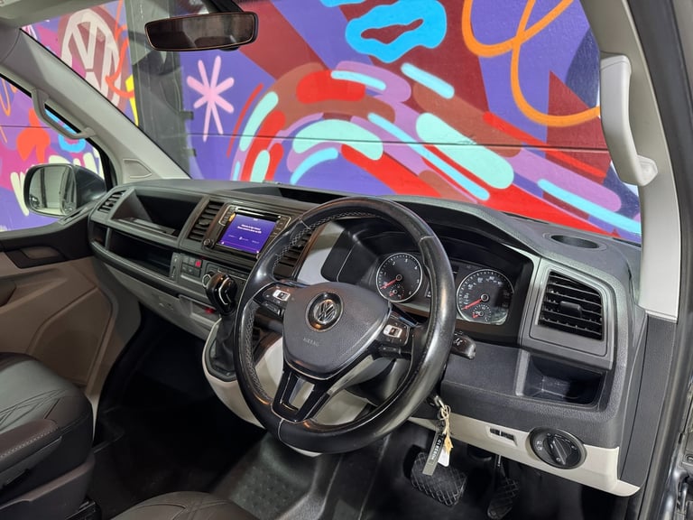 2017 Volkswagen Transporter 2.0 TDI BMT 204 Highline Van DSG 5 Seater Crew Van Diesel Automatic