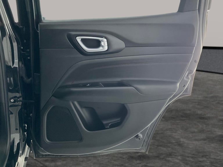 2022 Jeep Compass 1.3 T4 GSE 4xe PHEV Trailhawk 5dr Auto ESTATE PETROL/ELECTRIC Automatic