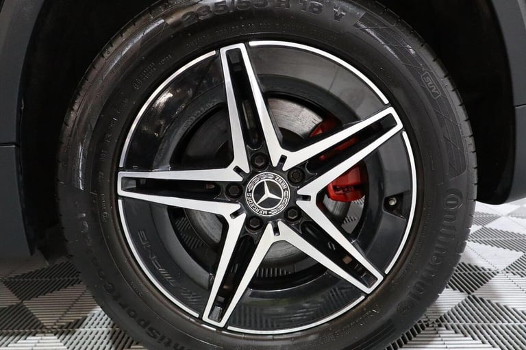 MERCEDES-BENZ EQA EQA 250 66.5kWh AMG Line Auto 5dr 2022