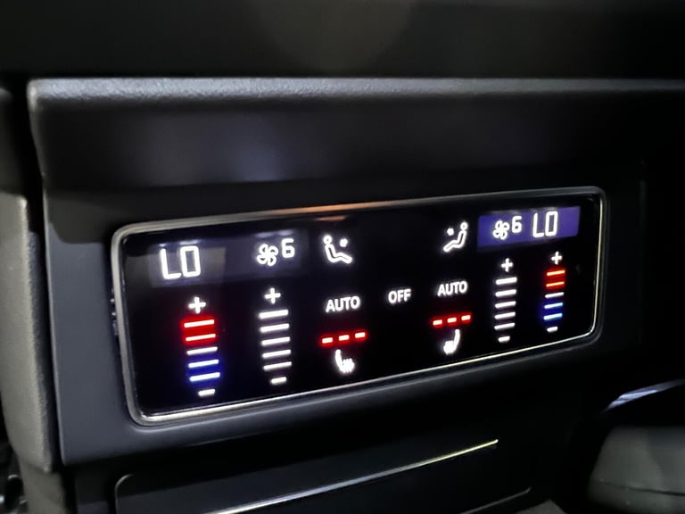 2018 Lamborghini Urus 4.0T FSI V8 5dr Auto ESTATE PETROL Automatic
