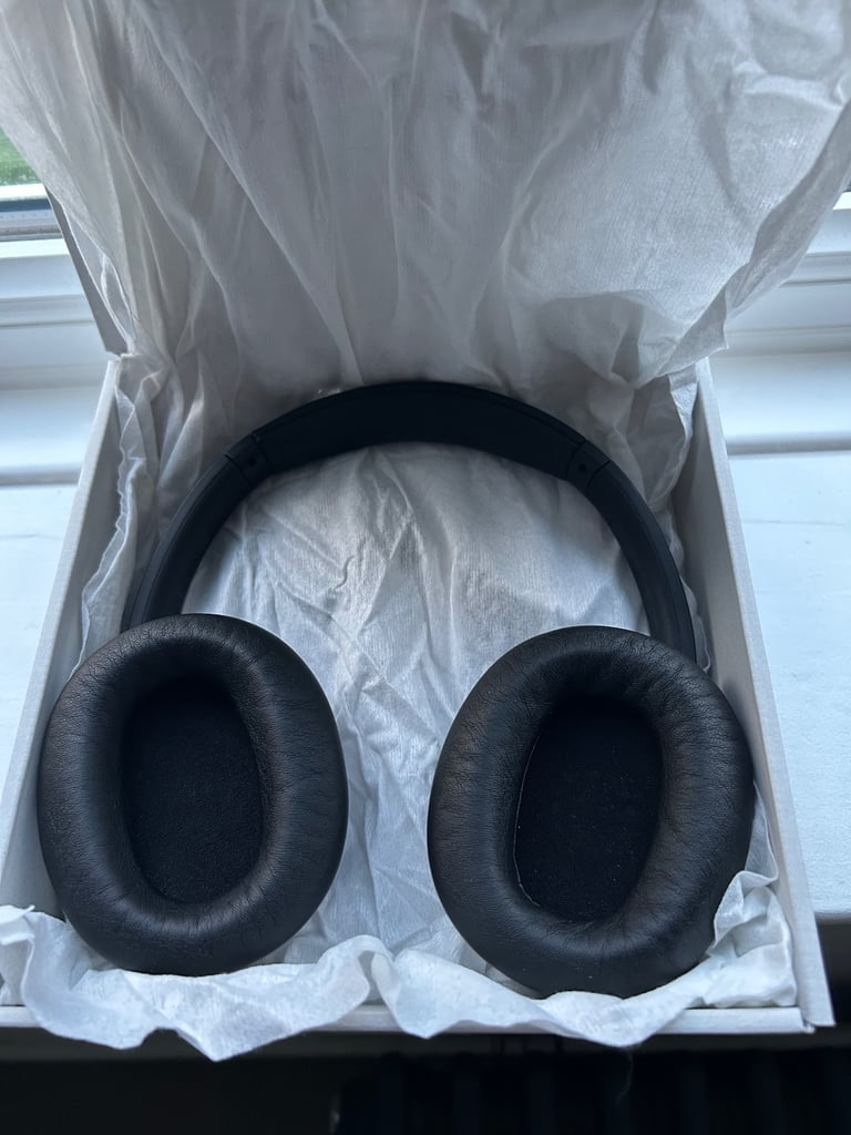 Sony WH-CH720N Wireless Noise Cancelling Bluetooth Headphones – Black 