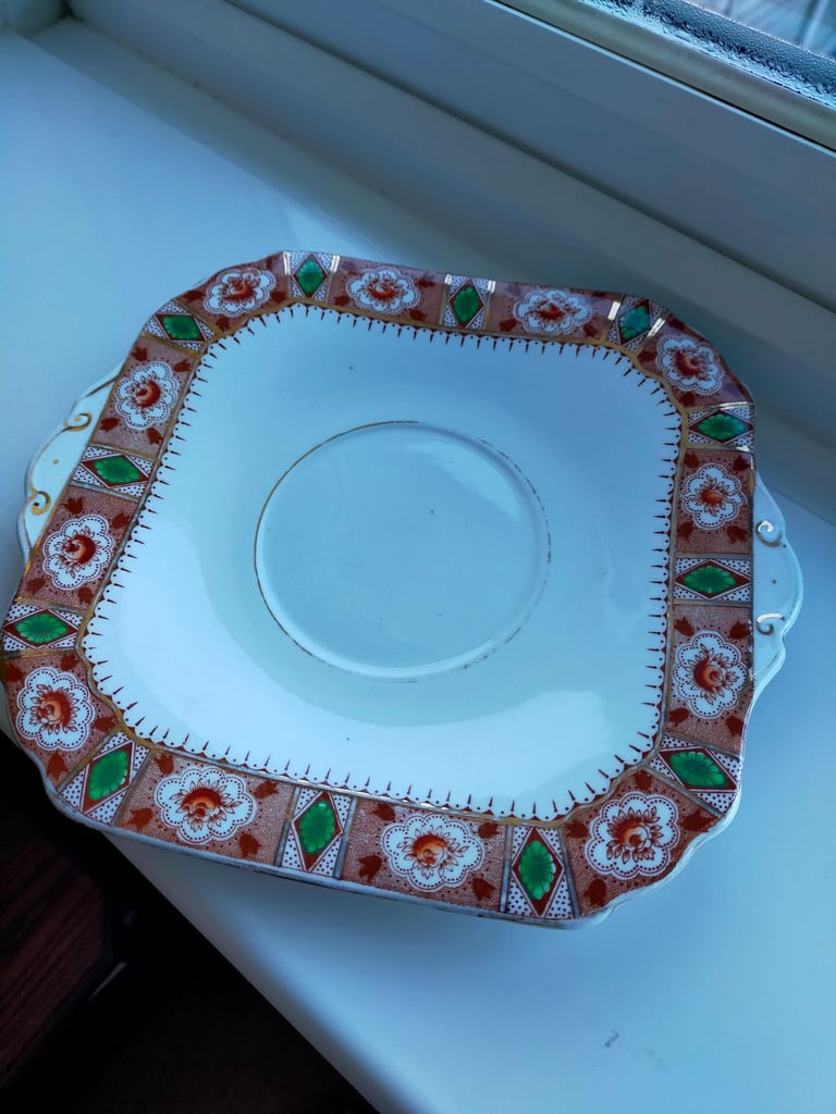 Richmond  Lime Bone China Tea Set Of 17  pieces