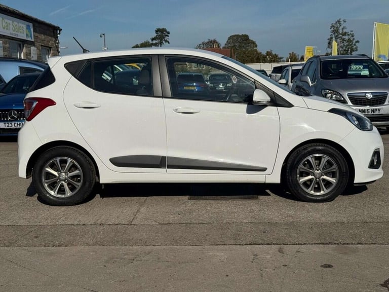 2015 Hyundai i10 1.0 Blue Drive Premium 5dr HATCHBACK PETROL Manual