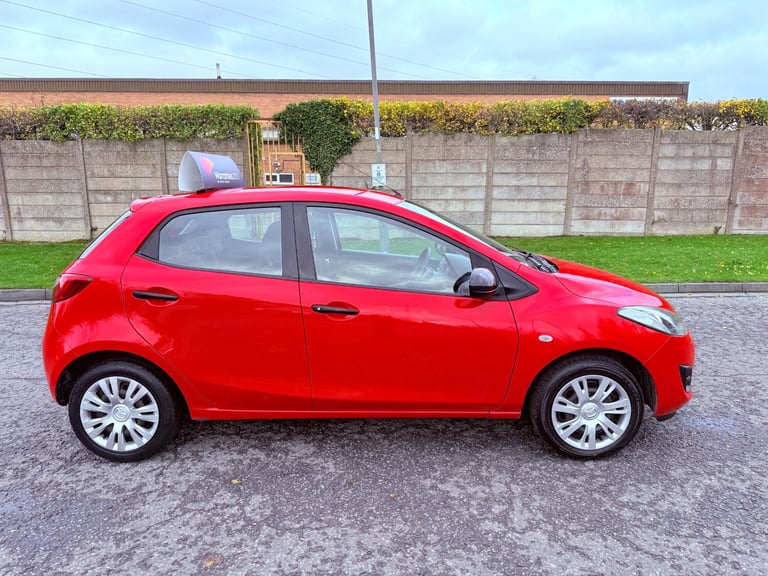 2012 12 MAZDA 2 1.3 TS 5 DOOR PETROL MANUAL £35 TAX LOW INSURANCE SMART MOTOR