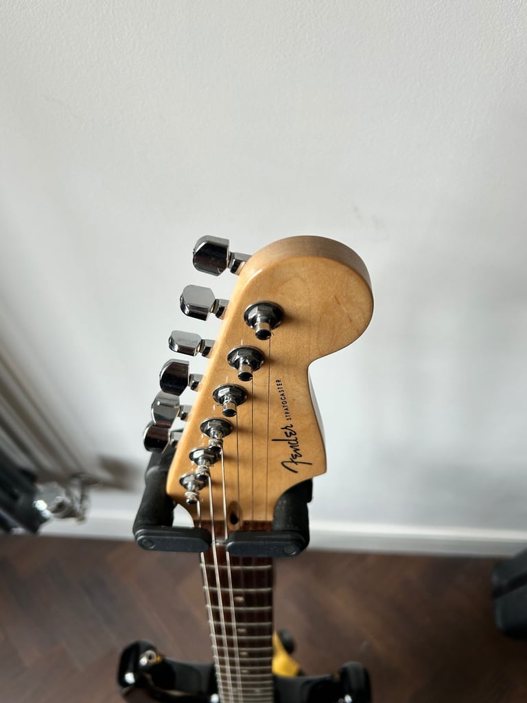 Fender American Deluxe Stratocaster with Upgrade