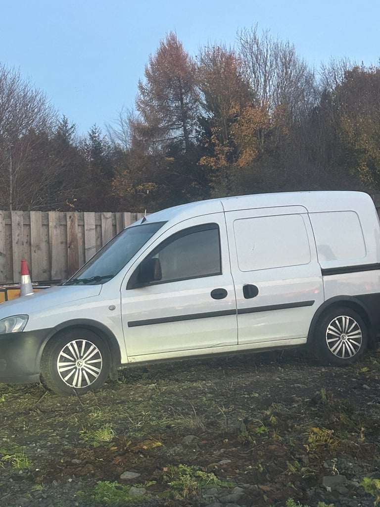 image for Vauxhall, COMBO, Car Derived Van, 2011, Manual, 1686 (cc)