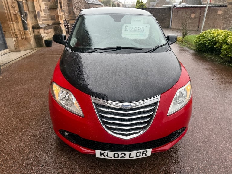 2012 Chrysler Ypsilon 1.2 Black and Red 5dr HATCHBACK Petrol Manual