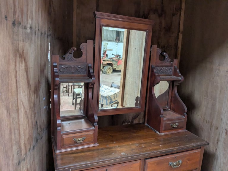 image for Dresser 