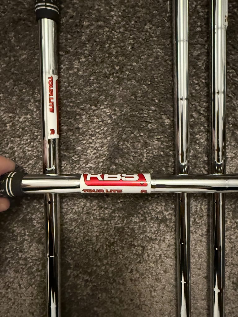 Cobra Aerojet iron set 6-PW with KBs shafts 