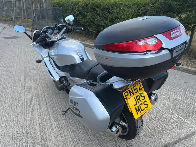 2002 52 YAMAHA FJR 1300 FJR1300 SPORTS TOURER LUGGAGE NEW MOT HPI CLEAR