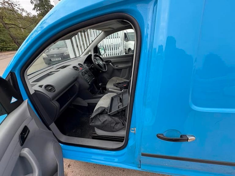 2010 Volkswagen Caddy Maxi Caddy Maxi C20 TDI 104 Panel Van DIESEL Manual