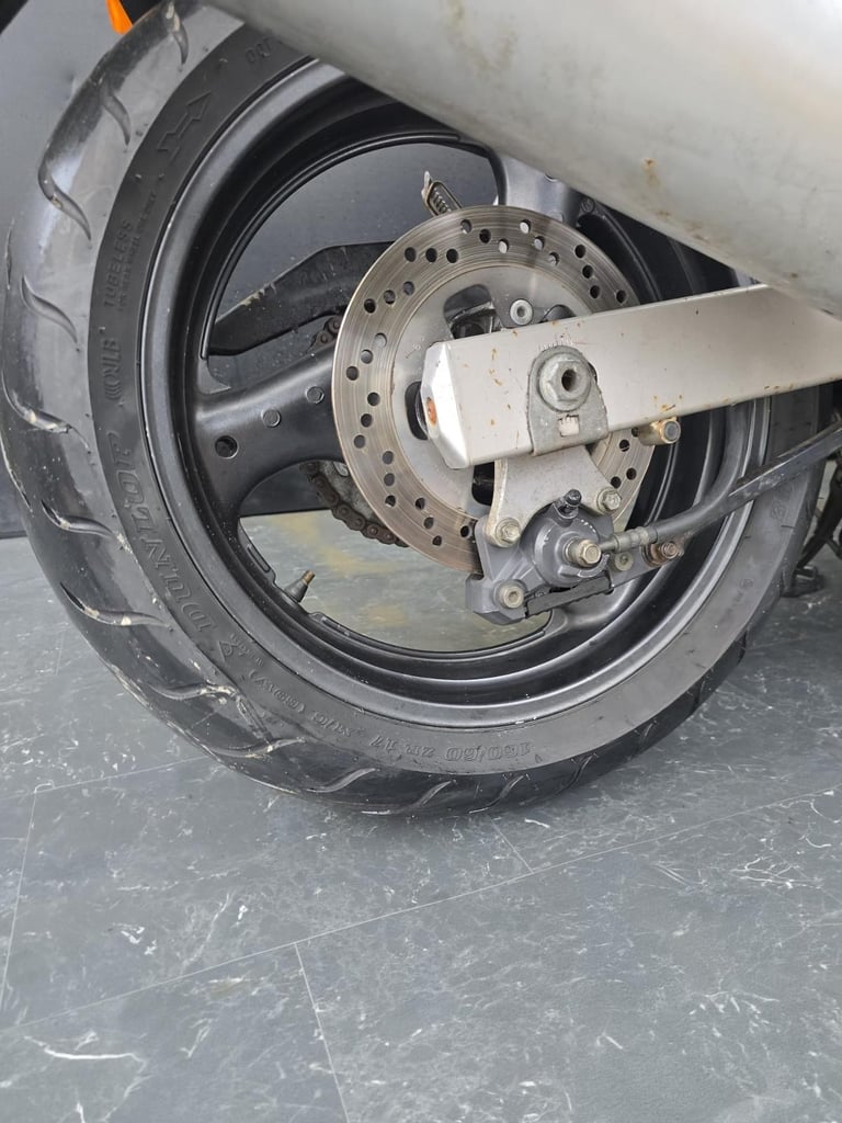 SUZUKI RF 600 RV PROJECT BIKE HPI CLEAR