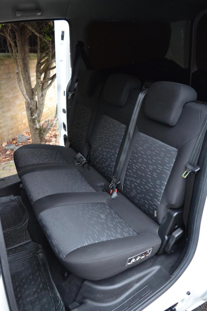 2017 Vauxhall Combo COMBI,PANEL,CREW VAN 5 SEATS,2300 CDTI