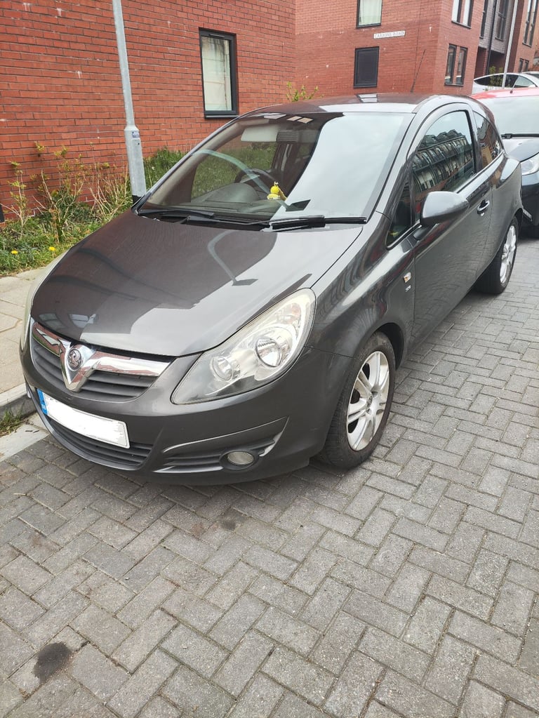 High Spec, Vauxhall Corsa SXI, (Long MOT, 0 Advisories) 