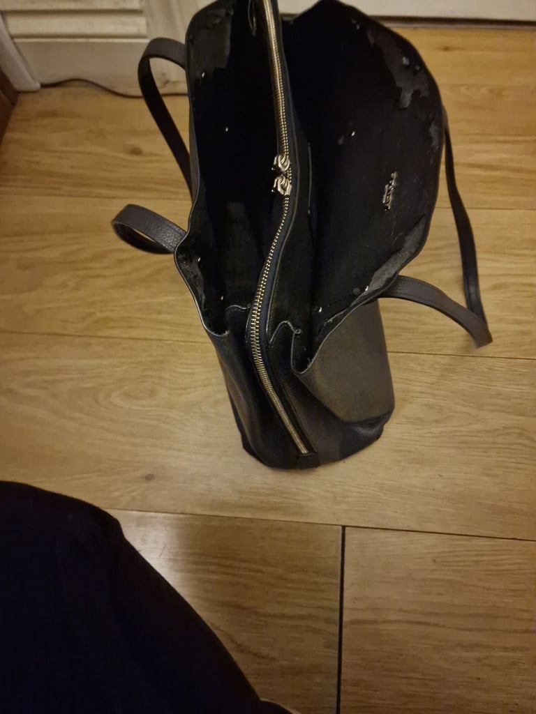 Classic genuine Coach tote bag
