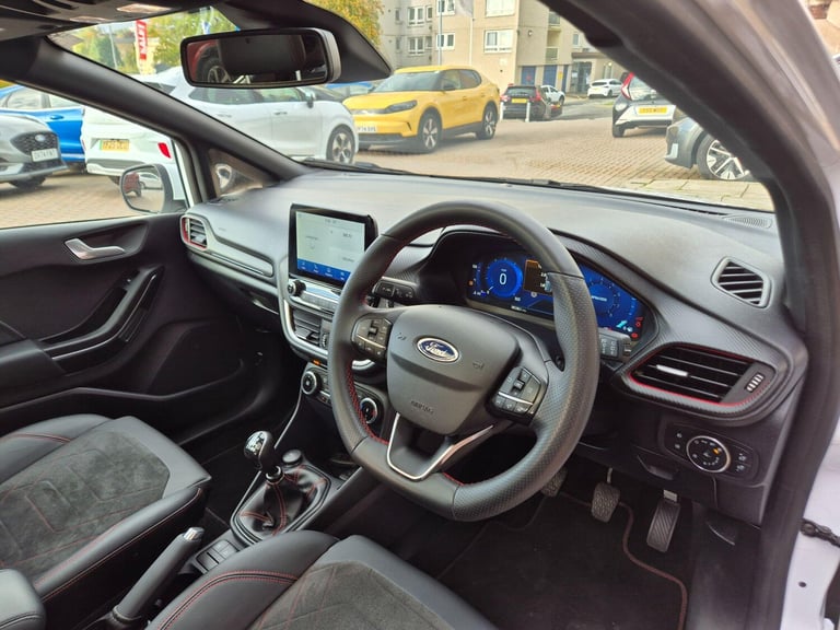  Ford Fiesta Fiesta ST-Line Vignale 5 door 1.0L EcoBoost 100PS FWD 6-Speed Manual Petrol Manual