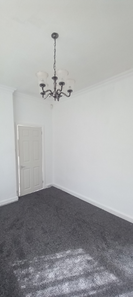 **LET BY**GLENSIDE**DETACHED BUNGALOW**3 BEDROOMS**MADELEY**